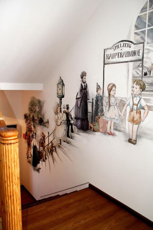 Spielzeughotel Sonneberg Esterno foto