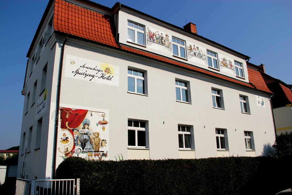 Spielzeughotel Sonneberg Esterno foto